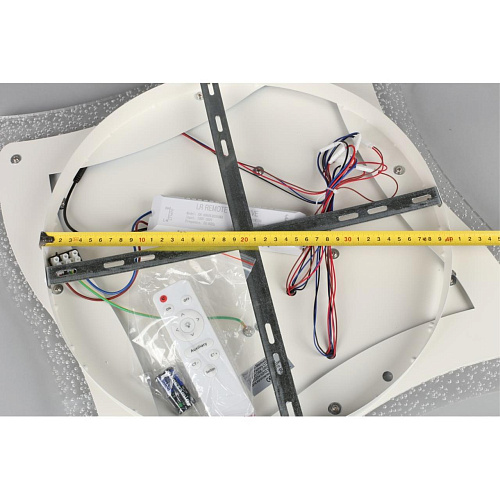 Люстра потолочная Omnilux Spoleto OML-08207-202 Люстра потолочная Omnilux Spoleto OML-08207-202