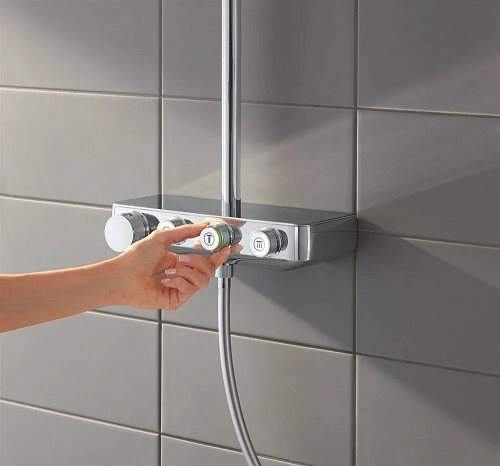 Душевая система GROHE Euphoria SmartControl 310 DUO Cube с термостатом (26508000) Душевая система GROHE Euphoria SmartControl 310 DUO Cube с термостатом (26508000)