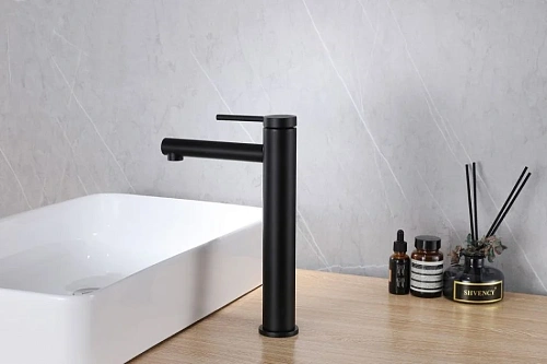 Смеситель для раковины ABBER Emotion AF8811B черный матовый Смеситель для раковины ABBER Emotion AF8811B черный матовый