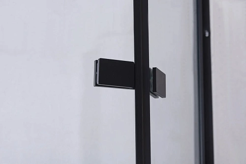 Душевой уголок Niagara Nova NG-6815-08 BLACK (90x90x190) полукруг, двери распашные, 68150811BLACK Душевой уголок Niagara Nova NG-6815-08 BLACK (90x90x190) полукруг, двери распашные, 68150811BLACK