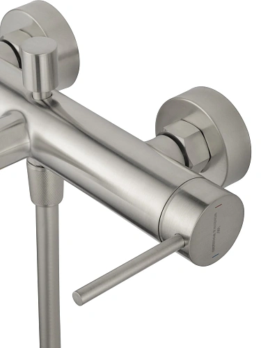 Смеситель для ванны Wonzon & Woghand STICK брашированный никель (WW-88639017-BN) Смеситель для ванны Wonzon & Woghand STICK брашированный никель (WW-88639017-BN)