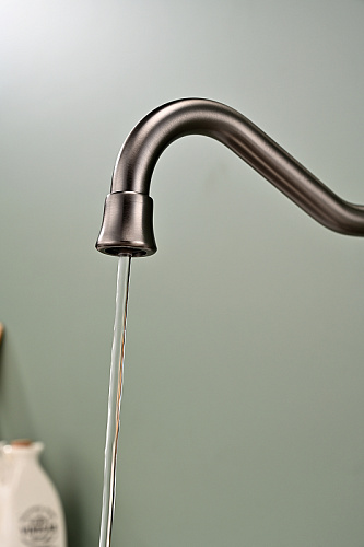 Смеситель для кухни Paulmark Retro вороненая сталь Re213226-GM Смеситель для кухни Paulmark Retro вороненая сталь Re213226-GM