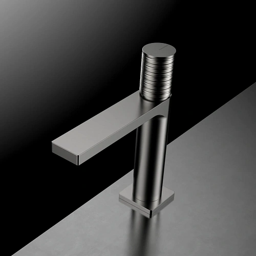 Смеситель для раковины Vincea Domus VBF-5DM01GM вороненая сталь Смеситель для раковины Vincea Domus VBF-5DM01GM вороненая сталь