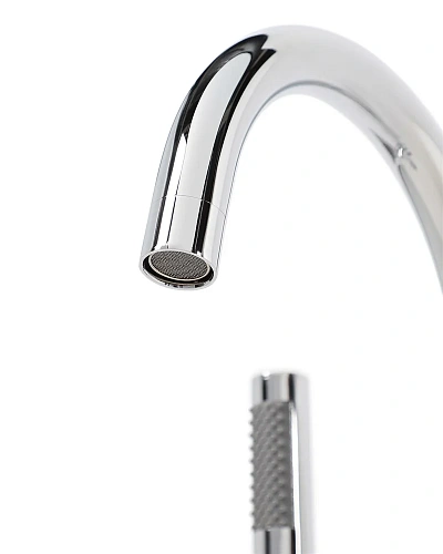 Смеситель для ванны Orange Steel M99-336cr напольный Смеситель для ванны Orange Steel M99-336cr напольный