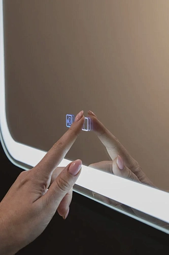 Зеркало SILVER MIRRORS 550x800 голос.управление, подогрев,сенс. выключатель Мальта-VOICE (LED-000026 LED-00002615 Зеркало SILVER MIRRORS 550x800 голос.управление, подогрев,сенс. выключатель Мальта-VOICE (LED-000026 LED-00002615