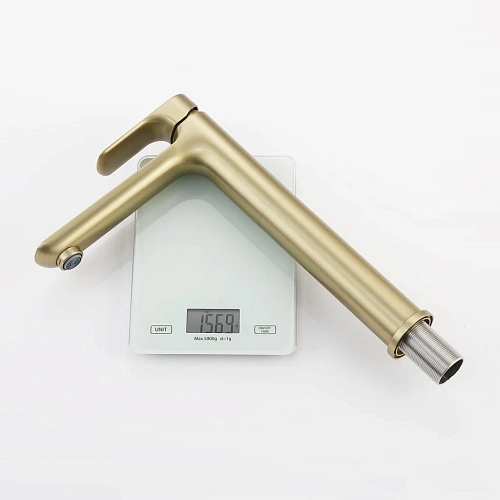 Смеситель для раковины Raglo R03.15.03, золотой сатин Смеситель для раковины Raglo R03.15.03, золотой сатин