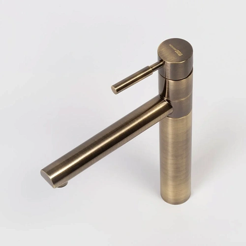 Смеситель для кухни WasserKRAFT A8137 светлая бронза Смеситель для кухни WasserKRAFT A8137 светлая бронза