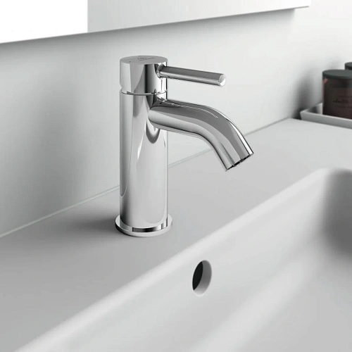 Смеситель для раковины Ideal Standard CERALINE BC192AA Смеситель для раковины Ideal Standard CERALINE BC192AA