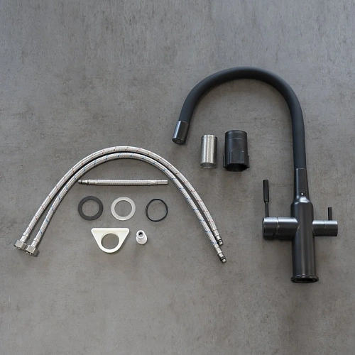 Смеситель для кухни Lemark Expert LM5083BL-Black c гибким изливом, с подключением к фильтру, черный/черный Смеситель для кухни Lemark Expert LM5083BL-Black c гибким изливом, с подключением к фильтру, черный/черный