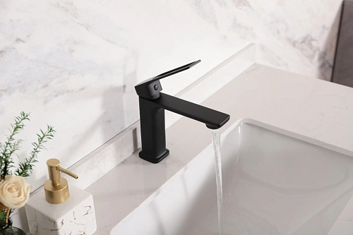 Смеситель для раковины Gid Niagara L057-BM-K L057BMK черный матовый Смеситель для раковины Gid Niagara L057-BM-K L057BMK черный матовый