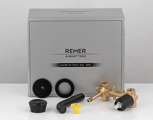 Смеситель для раковины Remer Element ET15PNO, черный матовый Смеситель для раковины Remer Element ET15PNO, черный матовый
