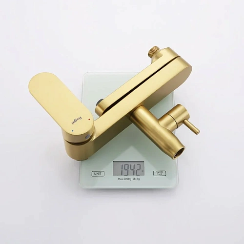 Душевая система Raglo R10.24.03, сатин золотой Душевая система Raglo R10.24.03, сатин золотой