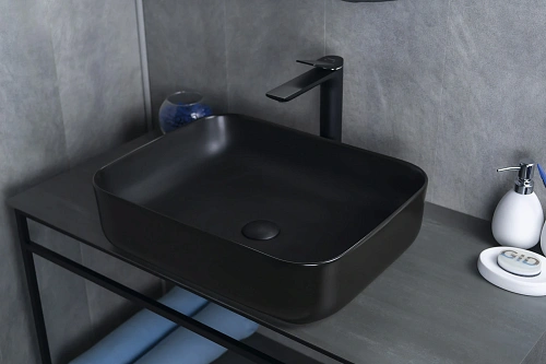 Раковина Gid Bm1304 53350 накладная черная матовая 50x39x13 Раковина Gid Bm1304 53350 накладная черная матовая 50x39x13