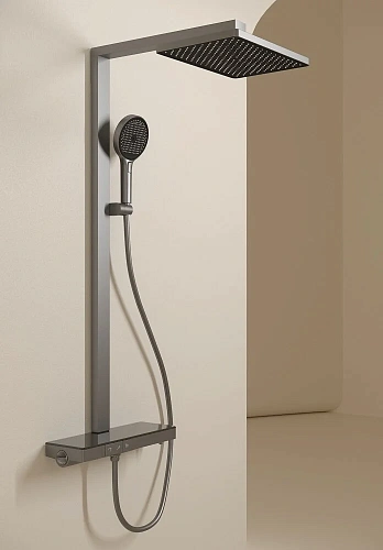 Душевая система Sancos Vos SC6100GG с термостатом, изливом, полкой, шлангом 1,5 м, верхним и ручным душем, вороненая сталь Душевая система Sancos Vos SC6100GG с термостатом, изливом, полкой, шлангом 1,5 м, верхним и ручным душем, вороненая сталь