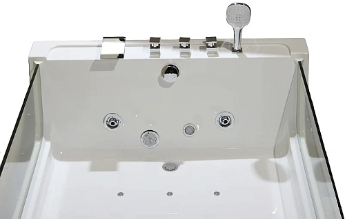 Акриловая ванна Ceruttispa C-454A 1700x1200x580 гидромассажная Акриловая ванна Ceruttispa C-454A 1700x1200x580 гидромассажная