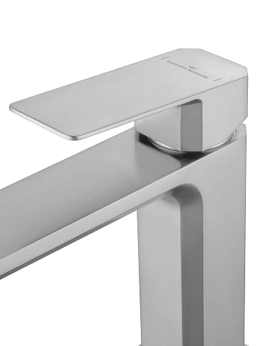 Смеситель для раковины Wonzon & Woghand DIAMOND брашированный никель (WW-88139011-BN) Смеситель для раковины Wonzon & Woghand DIAMOND брашированный никель (WW-88139011-BN)