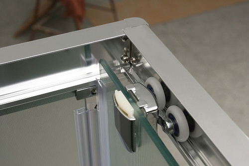 Душевой уголок BelBagno UNO-AH-1-120/90-P-Cr 1200x900 мм Душевой уголок BelBagno UNO-AH-1-120/90-P-Cr 1200x900 мм