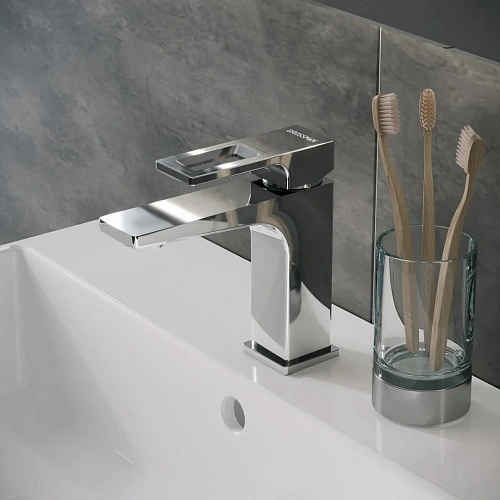 Смеситель для раковины GROSSMAN Pragma 510.K35.03.100 хром глянцевый Смеситель для раковины GROSSMAN Pragma 510.K35.03.100 хром глянцевый