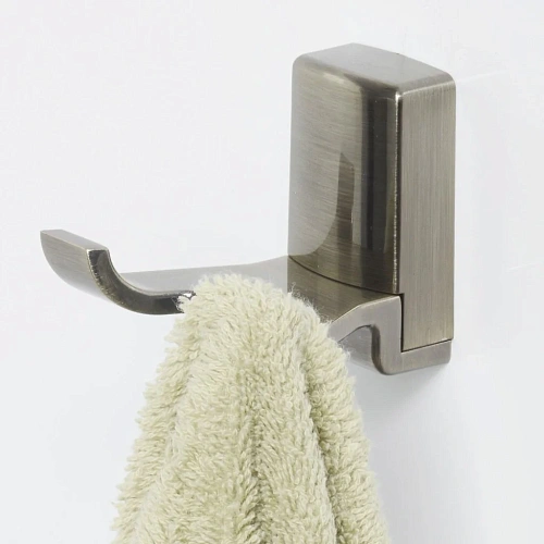 Крючок WasserKRAFT Exter K-5223D двойной светлая бронза Крючок WasserKRAFT Exter K-5223D двойной светлая бронза