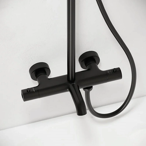 Душевая система Sancos Game SC3001LMB с изливом и термостатом Game, с регулировкой по высоте, черный матовый Душевая система Sancos Game SC3001LMB с изливом и термостатом Game, с регулировкой по высоте, черный матовый