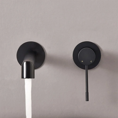 Смеситель для раковины Vincea Desire VBFW-1D1MB встраиваемый черный Смеситель для раковины Vincea Desire VBFW-1D1MB встраиваемый черный