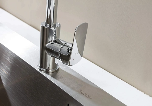 Смеситель для кухни Aquatek ВЕГА AQ1081CR хром Смеситель для кухни Aquatek ВЕГА AQ1081CR хром