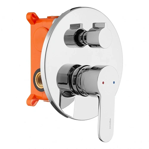 Смеситель для ванны Swedbe Platta 5521 встраиваемый подключение на 3 выхода в монтажном боксе Смеситель для ванны Swedbe Platta 5521 встраиваемый подключение на 3 выхода в монтажном боксе