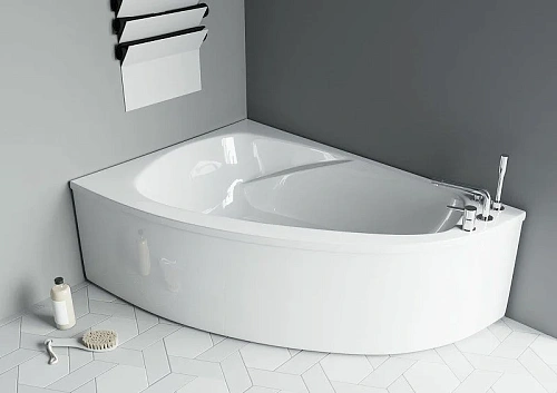 Ванна из искусственного камня Astra-Form Тиора L, белая 01010023 Ванна из искусственного камня Astra-Form Тиора L, белая 01010023