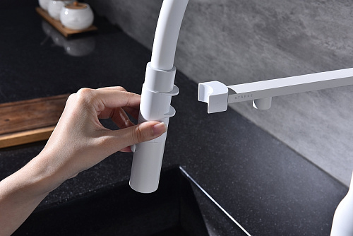 Смеситель для кухни Paulmark Magneto One белый Ma213188-WH Смеситель для кухни Paulmark Magneto One белый Ma213188-WH