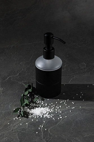 Дозатор жидкого мыла Allen Brau Allen Brau Priority 6.31A06-31 черный матовый Дозатор жидкого мыла Allen Brau Allen Brau Priority 6.31A06-31 черный матовый