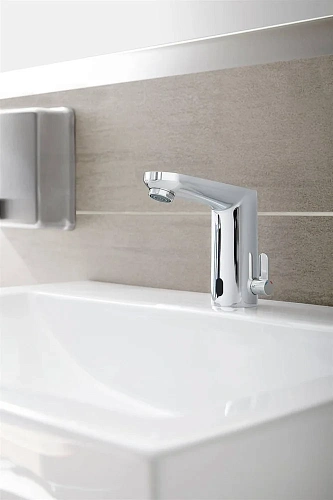 Смеситель для раковины GROHE Eurosmart Cosmopolitan E, хром (36327001) инфракрасный Смеситель для раковины GROHE Eurosmart Cosmopolitan E, хром (36327001) инфракрасный