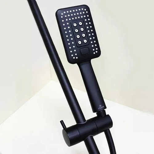 Душевая система Kaiser Elite 01182-2 с термостатом Душевая система Kaiser Elite 01182-2 с термостатом