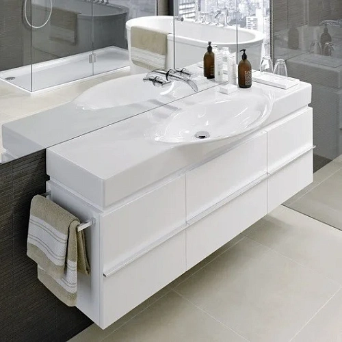 Тумба под раковину Laufen Palace New 0135.2 (4.0135.2.075.475.1) 1493x375x462мм, белая глянцевая Тумба под раковину Laufen Palace New 0135.2 (4.0135.2.075.475.1) 1493x375x462мм, белая глянцевая