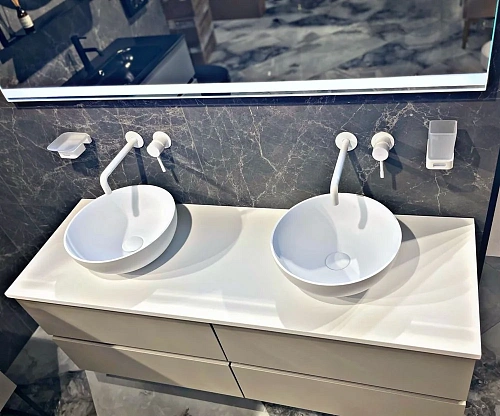 Раковина Boheme Corian 879-35 круглая матовая, Slim 35см 350x350x125 Раковина Boheme Corian 879-35 круглая матовая, Slim 35см 350x350x125