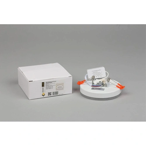 Светильник встраиваемый-накладной Omnilux Valles OML-102109-06 Светильник встраиваемый-накладной Omnilux Valles OML-102109-06