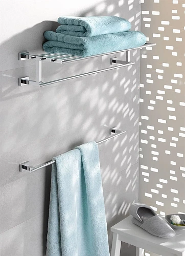 Полотенцедержатель Grohe Essentials Cube New (40512001) Полотенцедержатель Grohe Essentials Cube New (40512001)