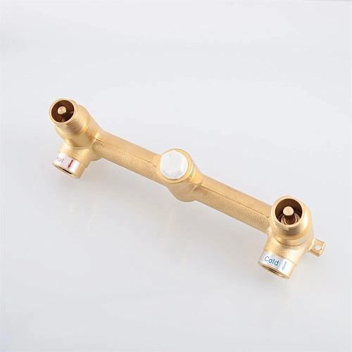 Смеситель для раковины Vincea Groove VBFW-4G1MB встраиваемый, черный Смеситель для раковины Vincea Groove VBFW-4G1MB встраиваемый, черный