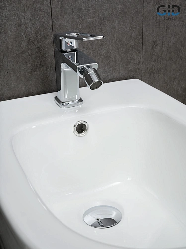 Биде напольное Gid BDN-30 21104 белый 51.5x36.5x43 Биде напольное Gid BDN-30 21104 белый 51.5x36.5x43