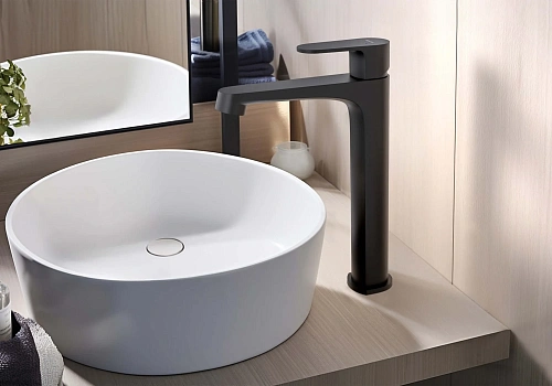 Смеситель для раковины Aquatek ОБЕРОН AQ1204MB Черный матовый Смеситель для раковины Aquatek ОБЕРОН AQ1204MB Черный матовый