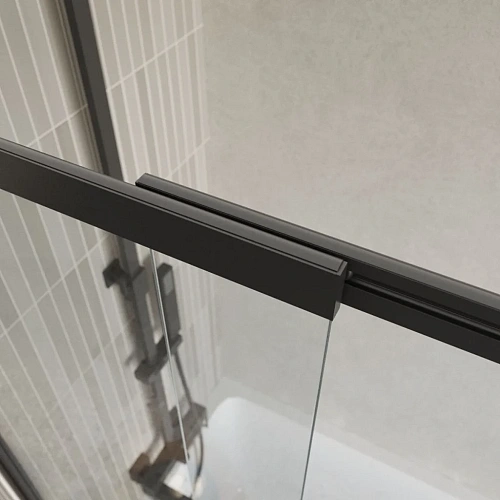 Шторка на ванну BelBagno LUCE-VF-11-80/145-C-NERO Шторка на ванну BelBagno LUCE-VF-11-80/145-C-NERO