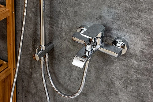 Смеситель для ванны STWORKI Бурос BU-02cr 550529 Смеситель для ванны STWORKI Бурос BU-02cr 550529