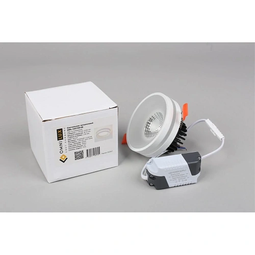 Светильник встраиваемый-накладной Omnilux Napoli OML-102709-06 Светильник встраиваемый-накладной Omnilux Napoli OML-102709-06