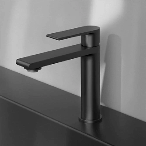 Смеситель для раковины Vincea Vogue VBF-1V1MB черный Смеситель для раковины Vincea Vogue VBF-1V1MB черный