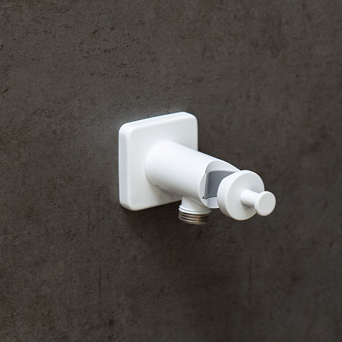 Шланговое подключение Lemark LM3785MW с креплением для лейки белый матовый Шланговое подключение Lemark LM3785MW с креплением для лейки белый матовый