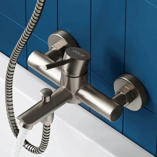 Смеситель для ванны Dorff Logic NEW D3010000SS Смеситель для ванны Dorff Logic NEW D3010000SS