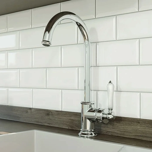 Смеситель для кухни Iddis Oxford OXFSBJ0i05, хром/белый Смеситель для кухни Iddis Oxford OXFSBJ0i05, хром/белый