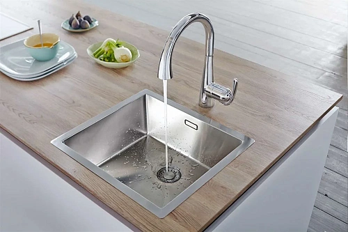 Смеситель для кухни GROHE Zedra с профессиональной лейкой, хром (32294001) Смеситель для кухни GROHE Zedra с профессиональной лейкой, хром (32294001)