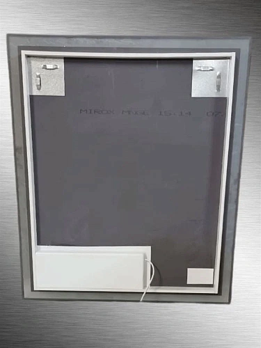 Зеркало Orange Black BL-60ZE с LED подсветкой Зеркало Orange Black BL-60ZE с LED подсветкой