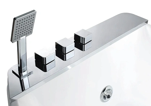 Акриловая ванна Orans OLS-BT65100X-L 170x120 левая 65100XL Акриловая ванна Orans OLS-BT65100X-L 170x120 левая 65100XL