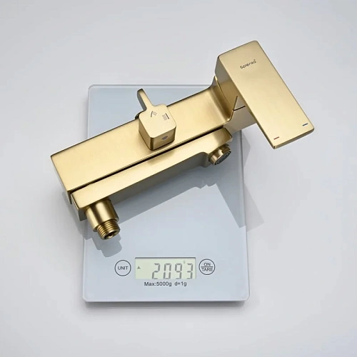 Душевая система Splenka S01.24.03, золотой сатин Душевая система Splenka S01.24.03, золотой сатин